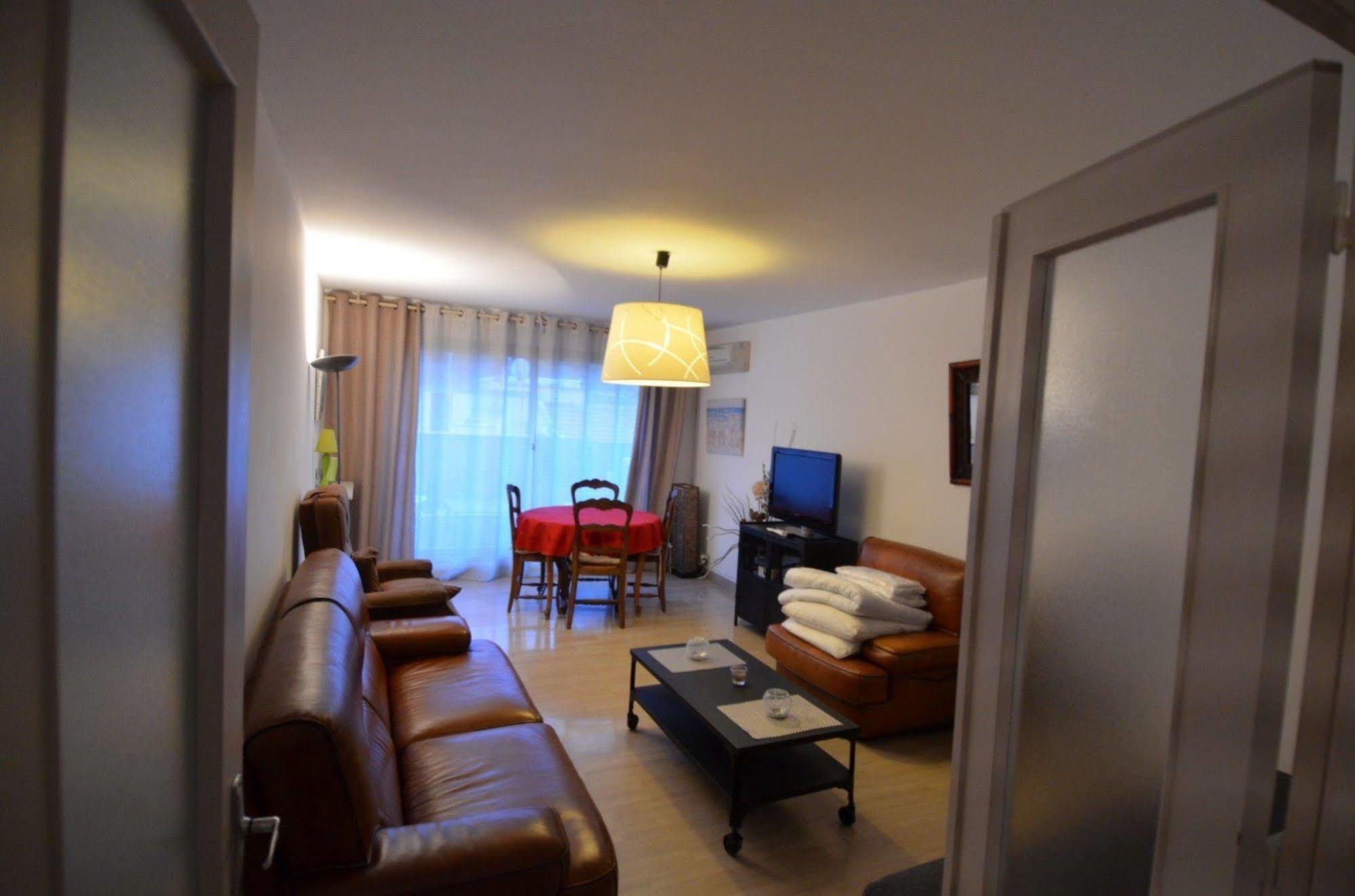 Appartement 6 Personnes Avec Terrasse Le Port ניס מראה חיצוני תמונה
