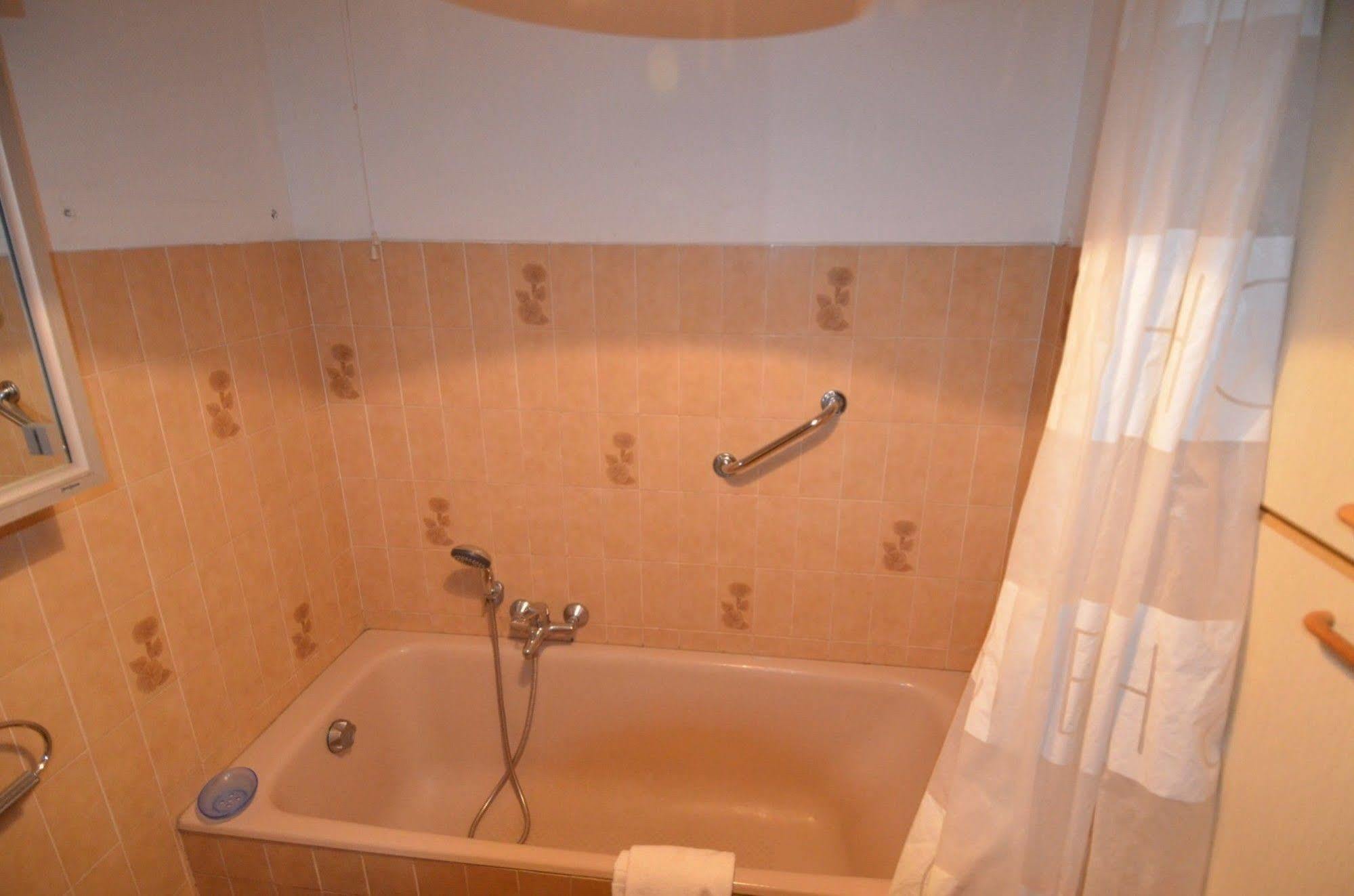 Appartement 6 Personnes Avec Terrasse Le Port ניס מראה חיצוני תמונה