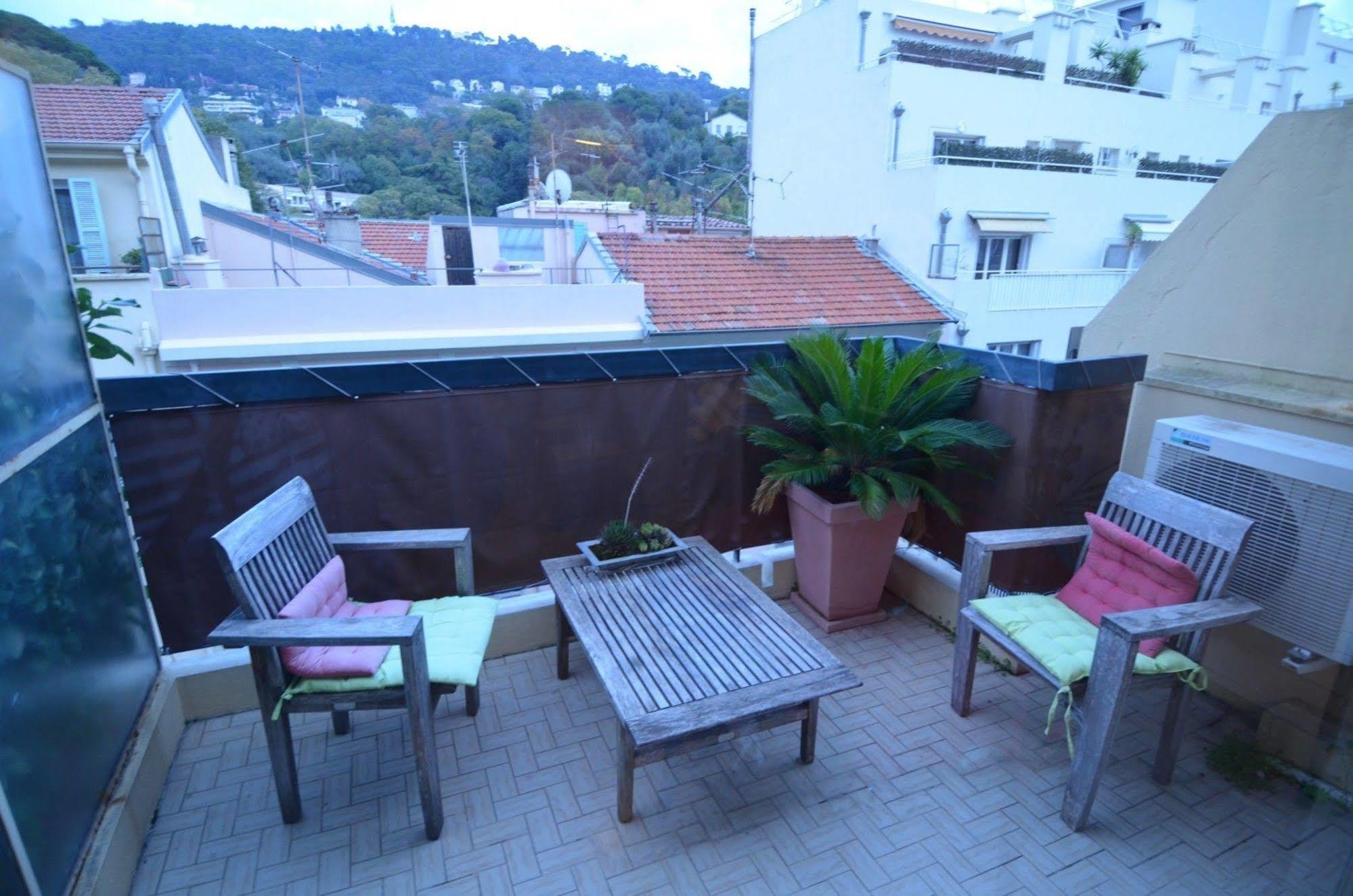 Appartement 6 Personnes Avec Terrasse Le Port ניס מראה חיצוני תמונה